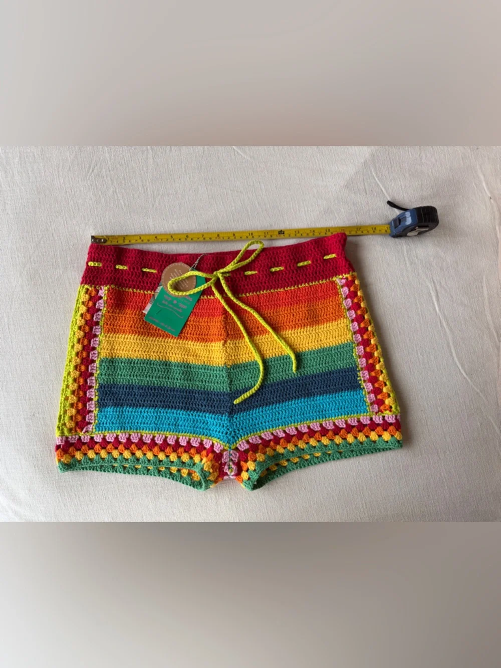 FARM Rio Adorable Crochet Rainbow Shorts 🌈✨ NWT Brazil 🇧🇷 - Picture 3 of 5